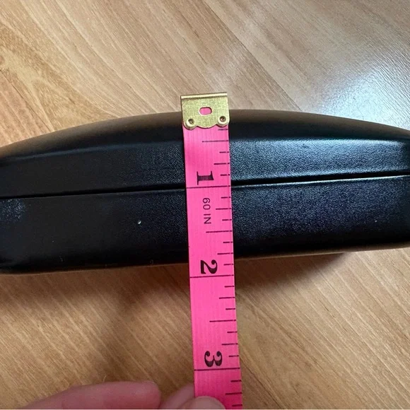 Coach Black Hard Clamshell Eyeglass Case - Picture 9 of 9